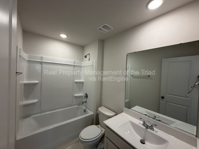 Building Photo - 3503 Marksbury Dr