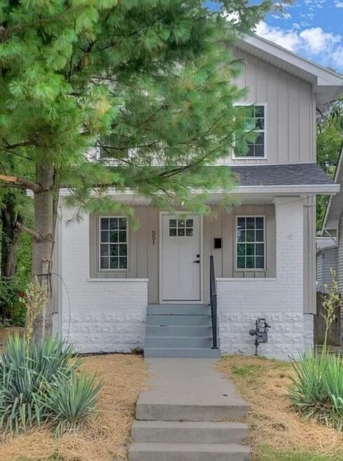 Building Photo - 551 Denmark St