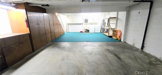 Building Photo - 10353 Downey Ave