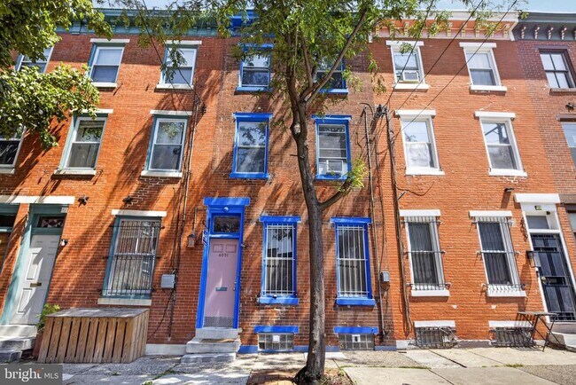 Building Photo - 4051 Ludlow St