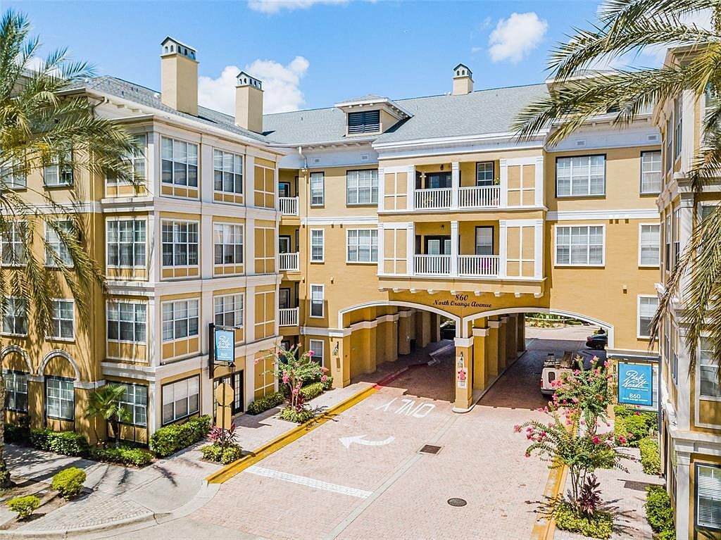 Park North - 860 N Orange Ave