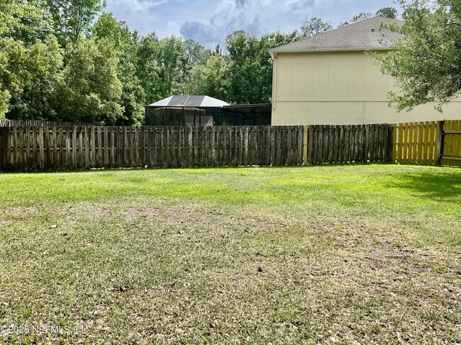 Building Photo - 75245 Fern Creek Dr