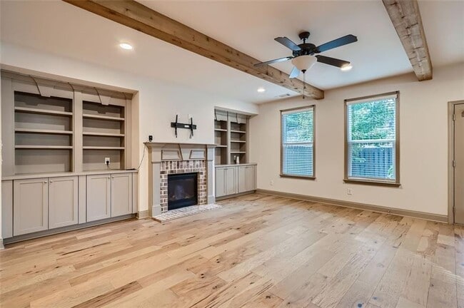 Building Photo - 1882 Weston Ln