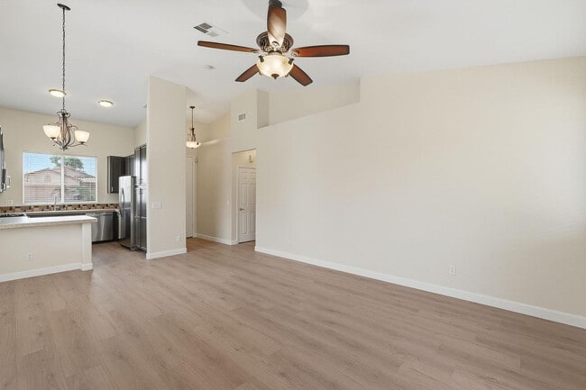 Building Photo - 6844 W Harrison St