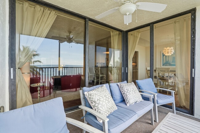 Building Photo - 10475 Gulf Shore Dr