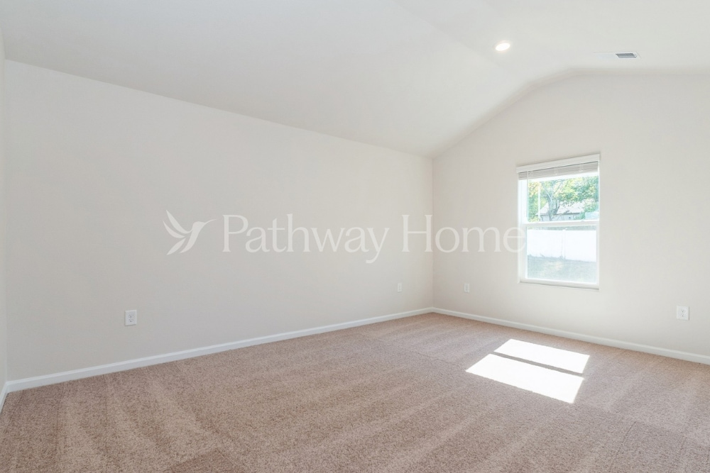 Building Photo - 6248 Lowe Ln