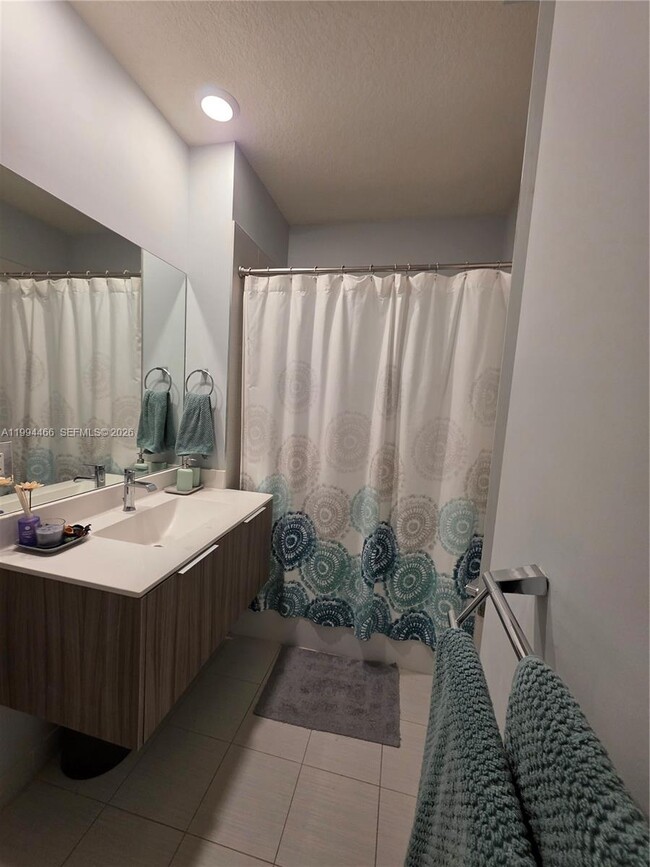 Building Photo - 10222 NW 64th Way