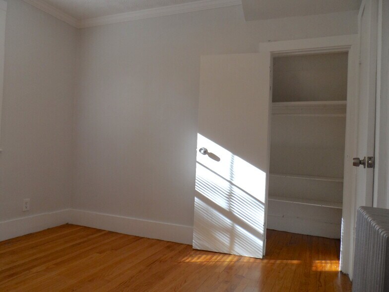 2nd bedroom - 11 Concord St
