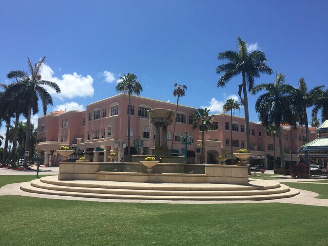 Building Photo - 2871 N Ocean Blvd