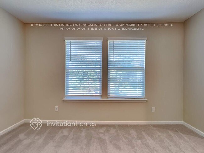 Building Photo - 13309 Shore Grass Dr