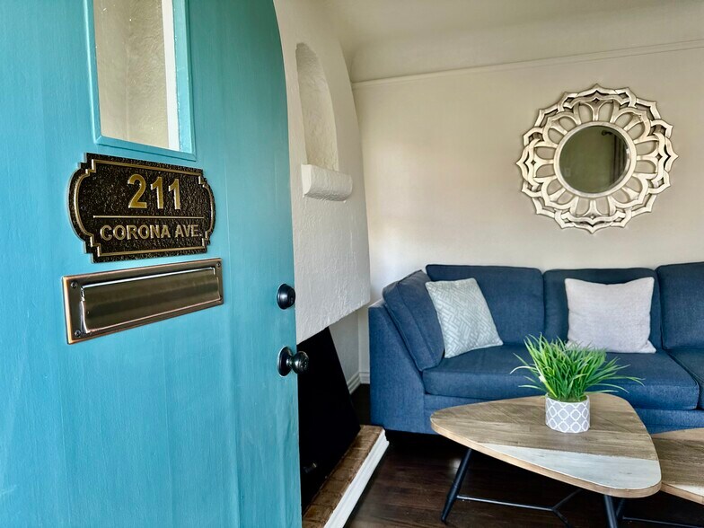 Building Photo - 211 Corona Ave