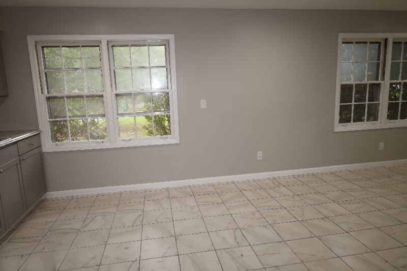 Building Photo - 2135 Vista Dale Ct