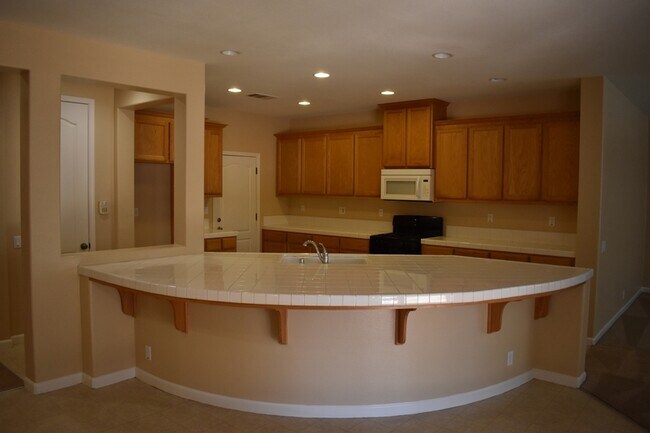 Building Photo - 1220 CAVALAIRE Ct