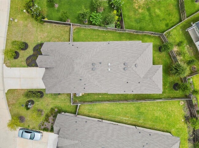 Building Photo - 311 Fanpalm Ct