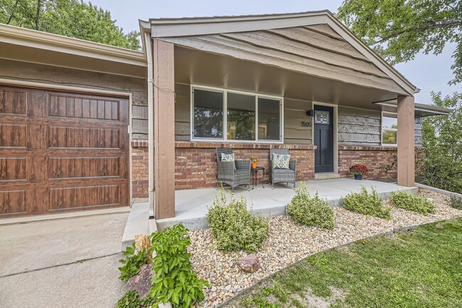 Building Photo - 1505 Findlay Way