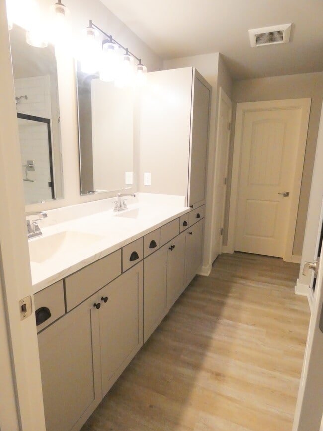 Building Photo - 2804 Kincheloe Ct