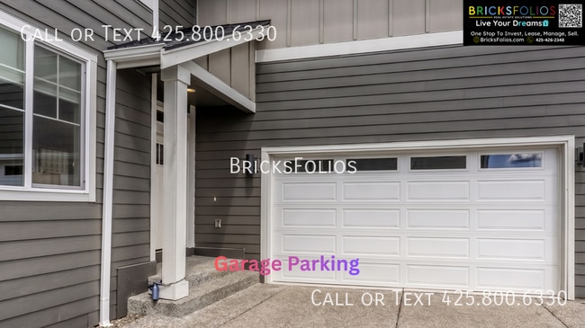 Building Photo - 1052 Banyan St