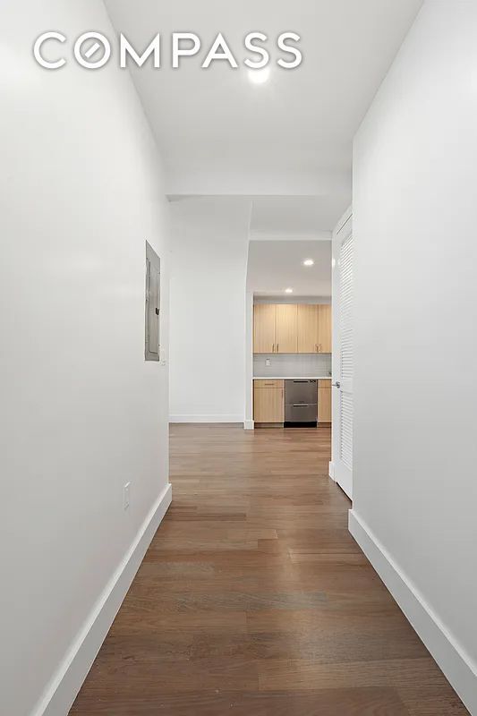 Building Photo - 17 Convent Ave