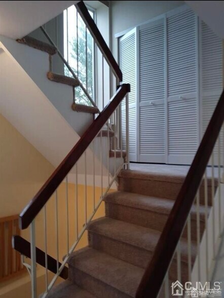 Building Photo - 1207 Jesse Way