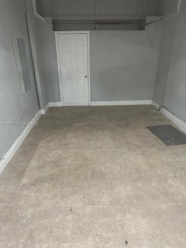 Building Photo - 10244 SW 20th St