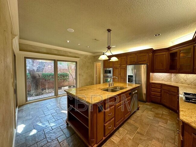 Building Photo - 4202 78th St