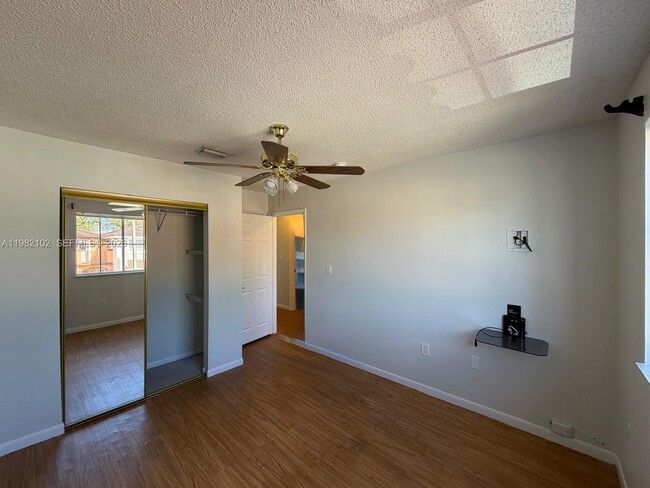 Building Photo - 16060 SW 87th Terrace