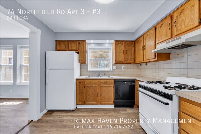 Building Photo - 74 Northfield Rd