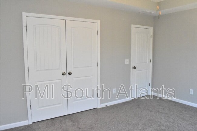 Building Photo - 143 Misty Grove Ln