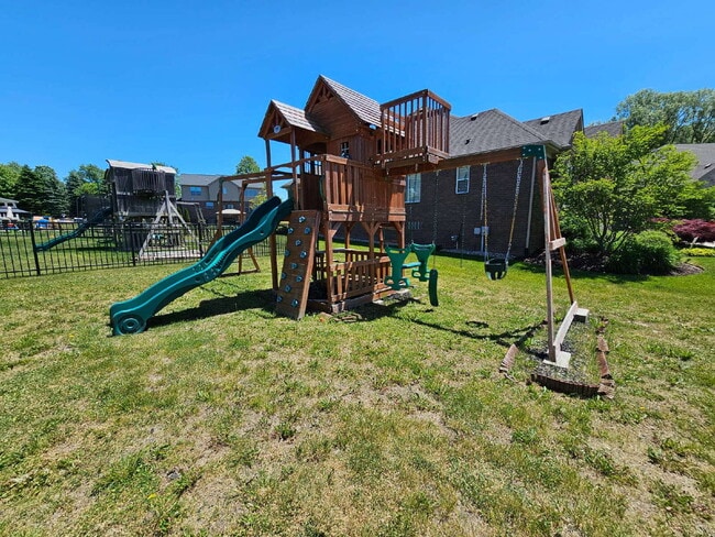 Building Photo - 4 Bed, 2.5 Bath with Granite Kitchen, Large Island, Luxury Master Suite, Full Basement, Huge Outd...