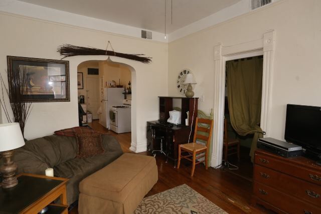 Building Photo - 2031 W Moffat St