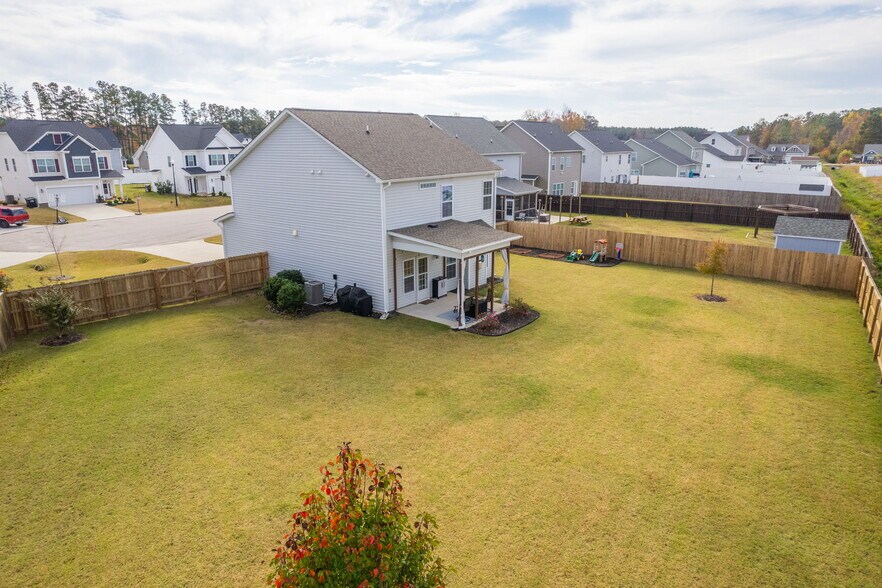 Building Photo - 115 Jonalker Ct