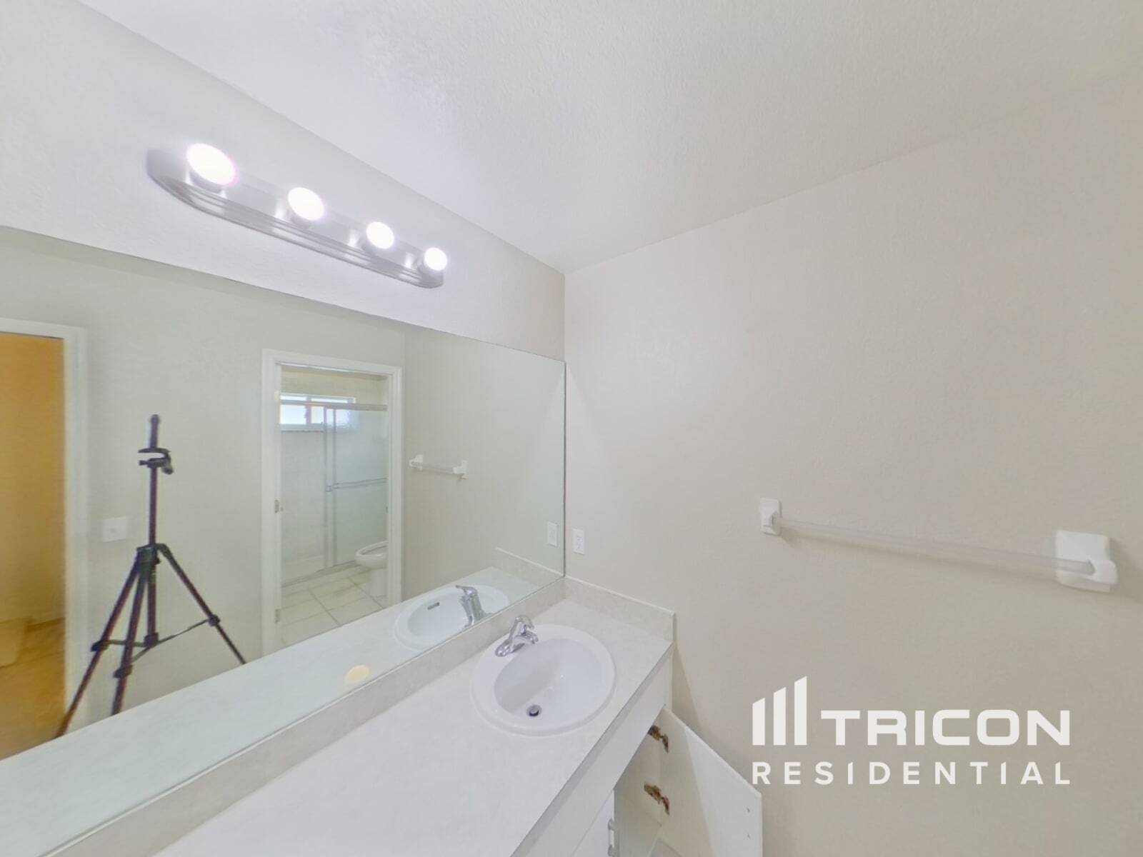 Building Photo - 184 Jennifer Dr