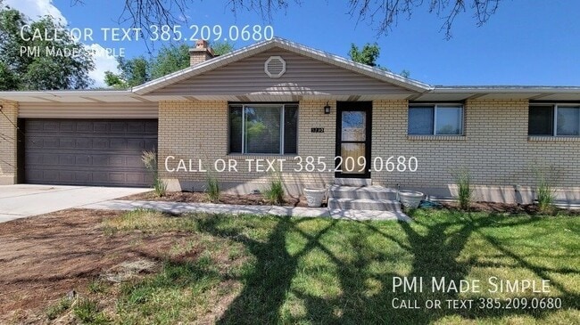 Primary Photo - Beautiful, spacious 4 bedroom home in Tayl...