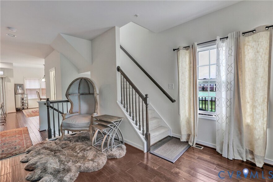 Building Photo - 3900 Liesfeld Pl