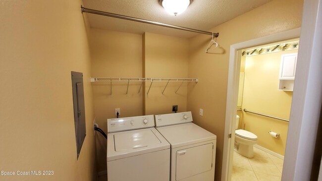 Building Photo - 1780 Rocky Wood Cir