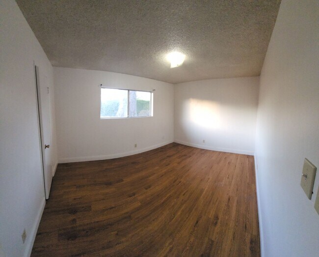 Building Photo - 1321 Madonna Rd