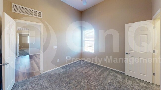 Building Photo - 9808 N Saguaro Breeze Way