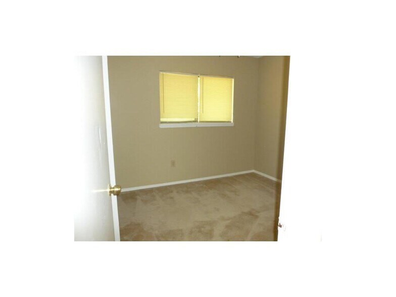 Building Photo - 46 Country Pl Ct