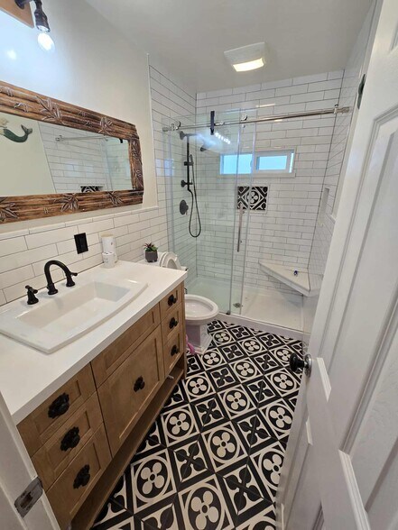 Master Bathroom 1 - 2645 Garnet Ave