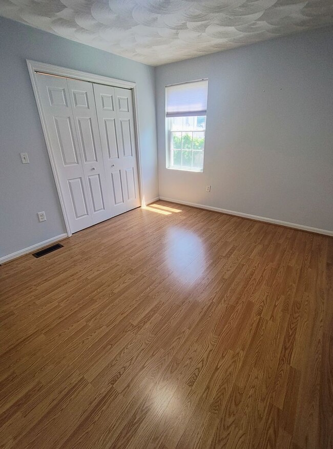 Building Photo - *****Providence/Mount Pleasant – Single Fa...