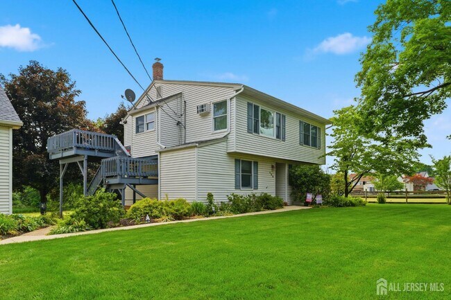 Building Photo - 490 S Randolphville Rd