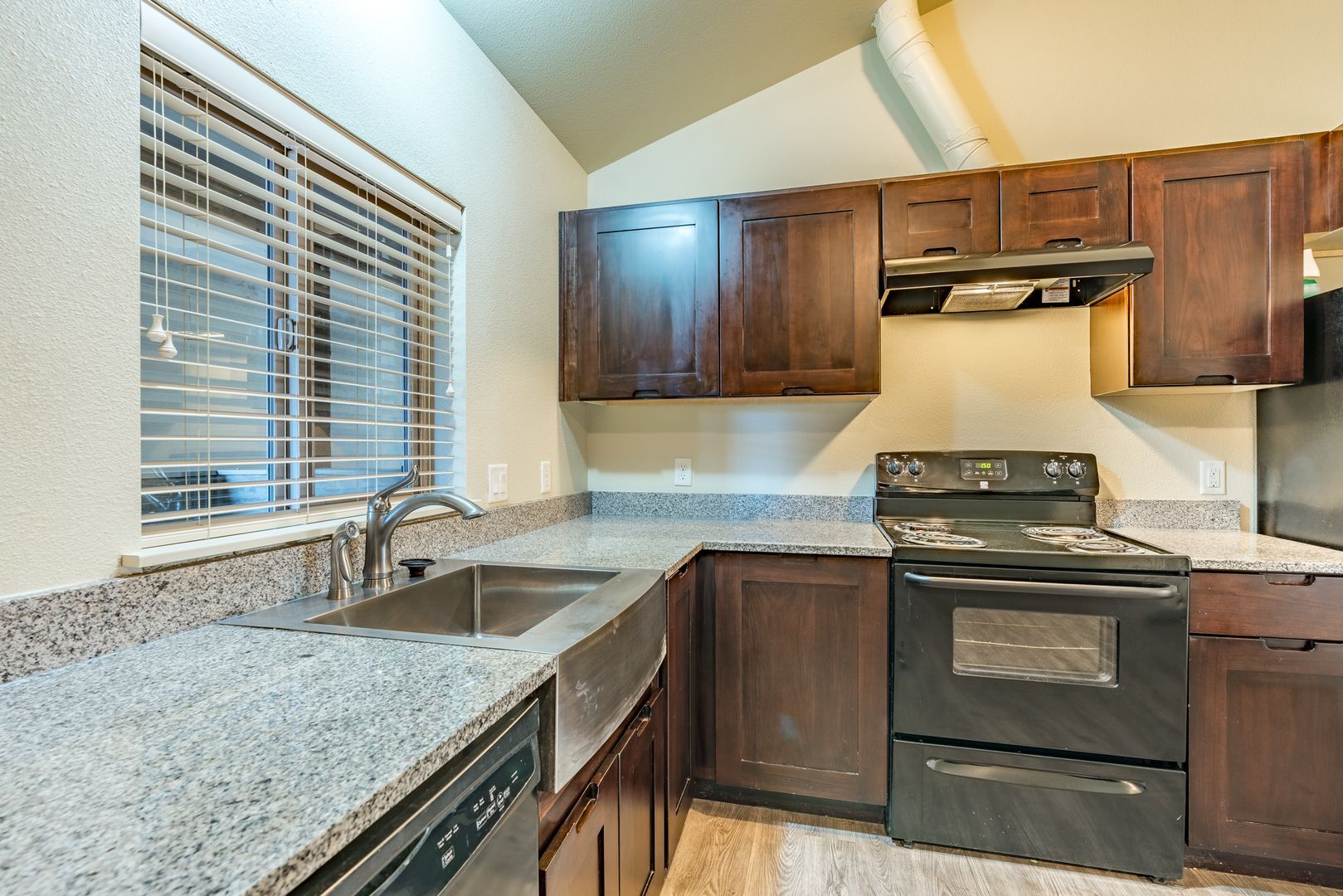 Interior Photo - #309 CASCADE VIEW COMMONS