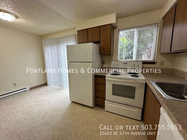 Building Photo - 10463 SE 47th Ave