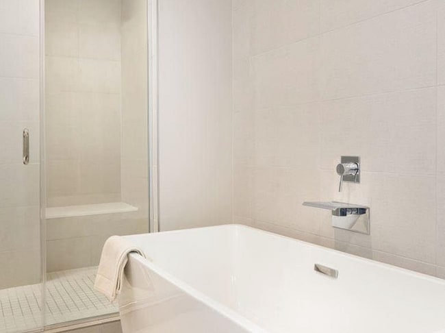 Building Photo - 7200 Kincaid-1107