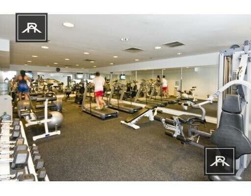 Building Photo - 15 N Beacon St