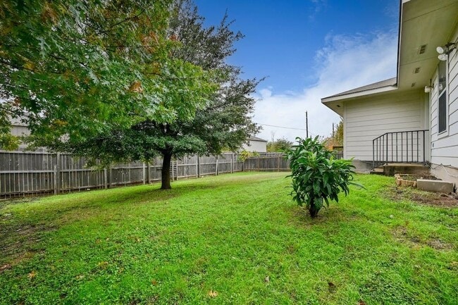 Building Photo - 308 Pheasant Ridge Dr