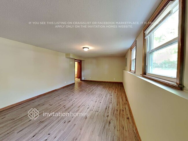 Building Photo - 10221 Mississippi Blvd