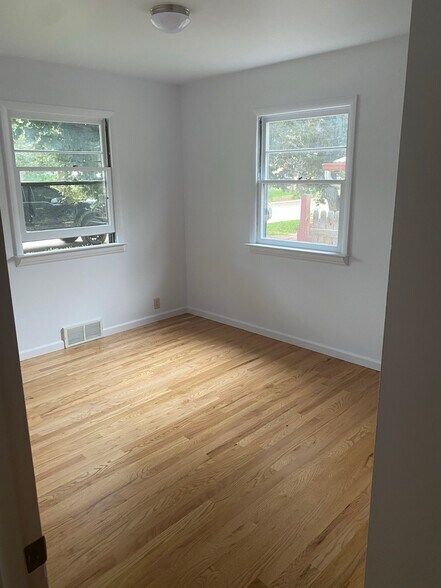 Building Photo - 624 Colorado St