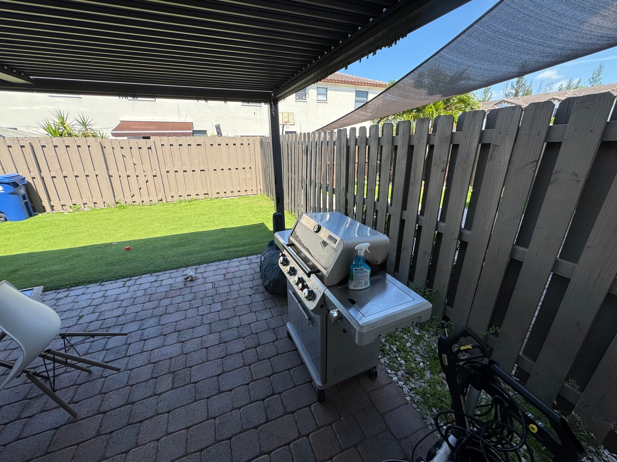 PATIO - 8880 NW 102nd Pl