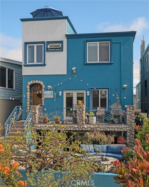 Building Photo - 310 30th St